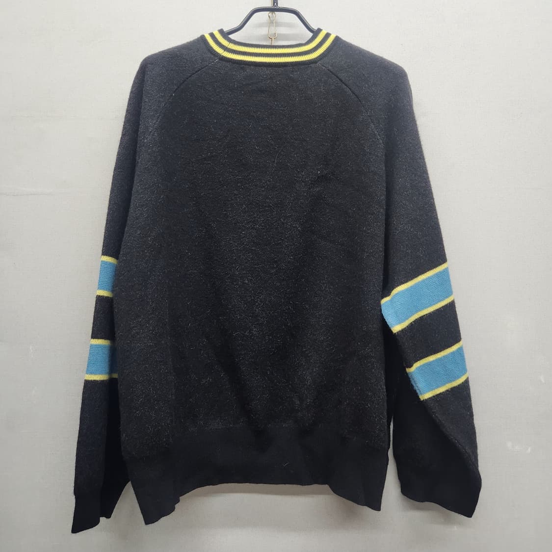 쥬시쥬디 UFO 디자인 오버핏 니트 85(2XL) 상품이미지4