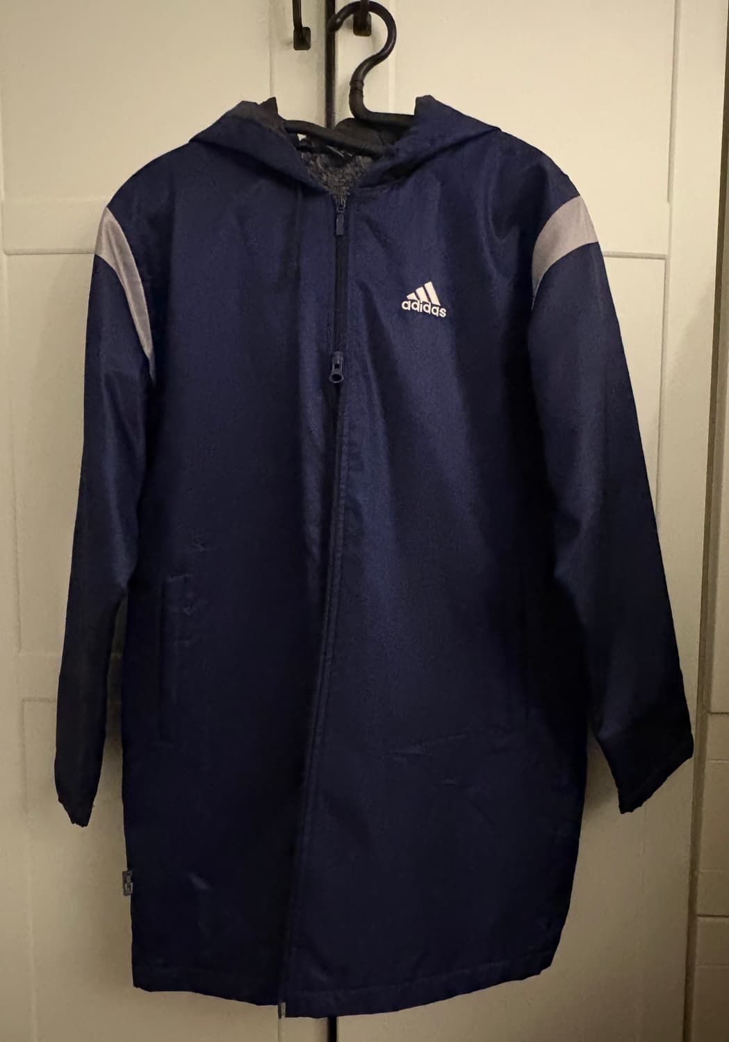 아디다스 ( man - s ) 폴리 빅로고 배색 후드집업 셰르파 점퍼  상품이미지4