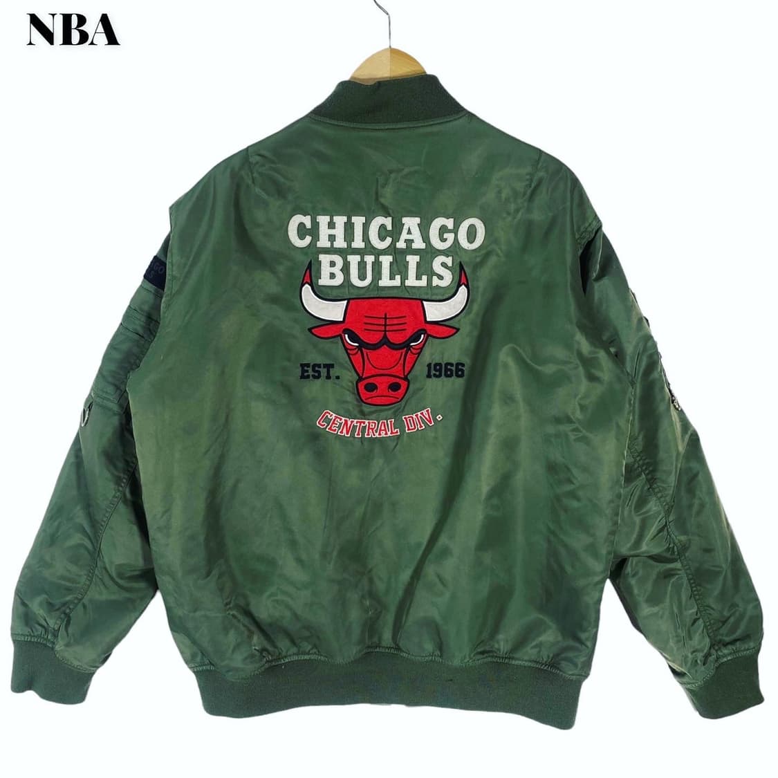 NBA Chicago Bulls ma-1 jacket 상품이미지1