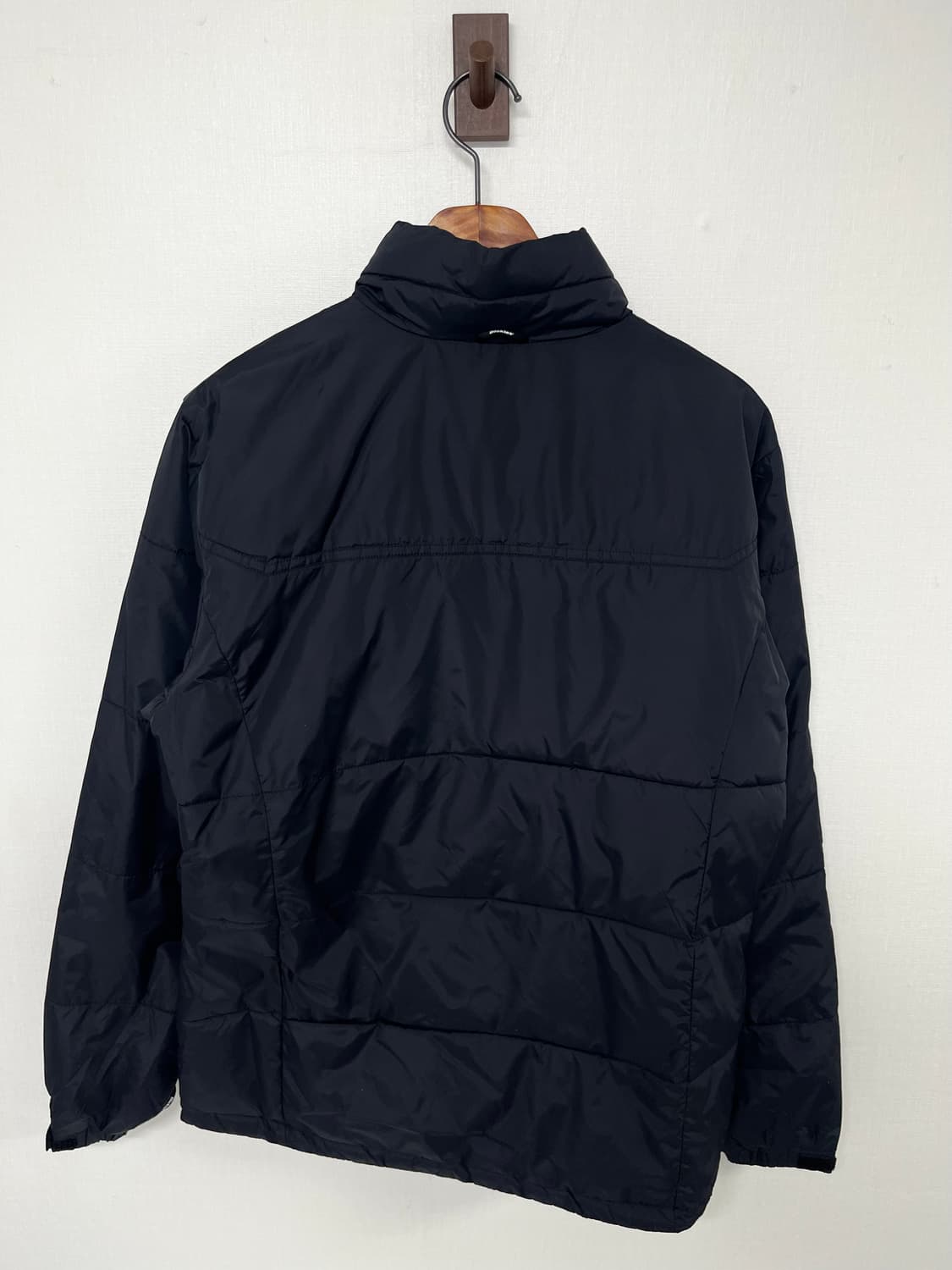 [L] 디키즈 베이직 USA 레드 로고 경량 패딩 상품이미지2