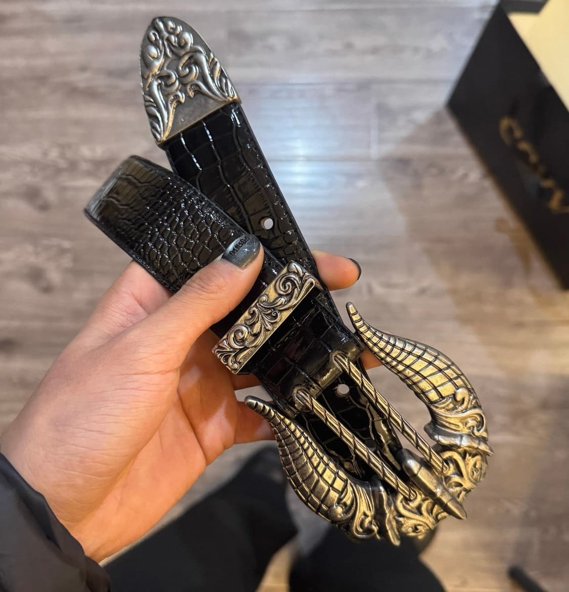 Oil-Waxed Croc Embossed Leather Belt 상품이미지1