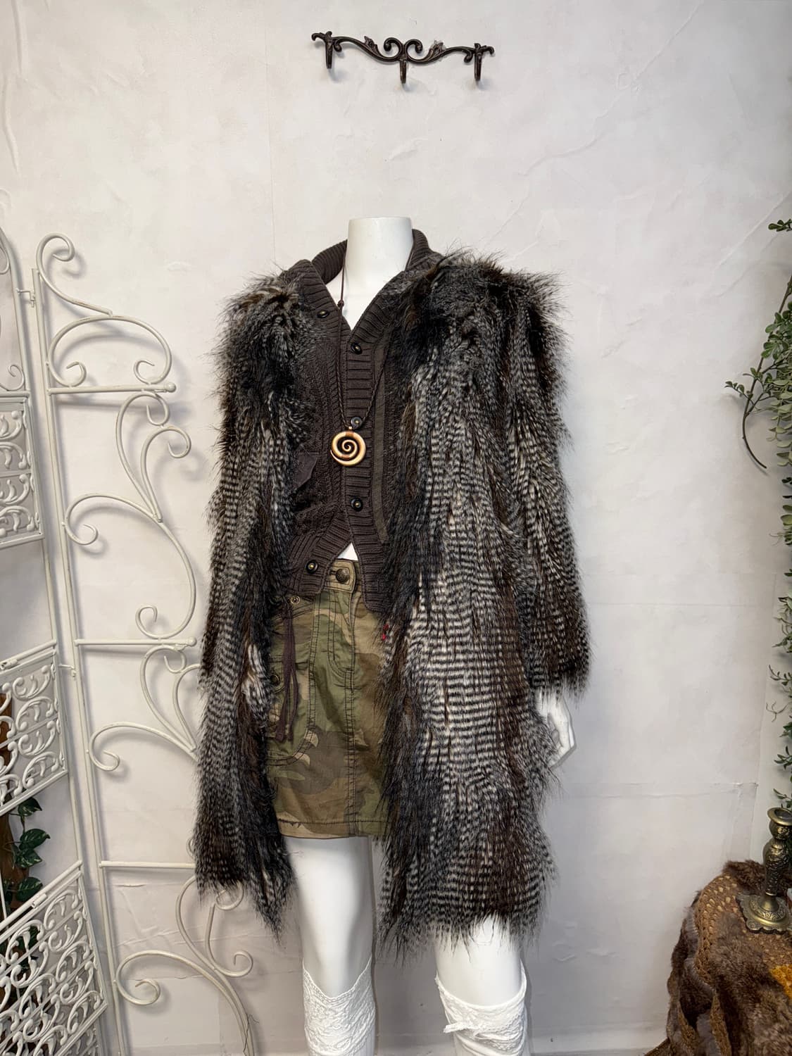 Mixed brown grunge fake fur coat 상품이미지4