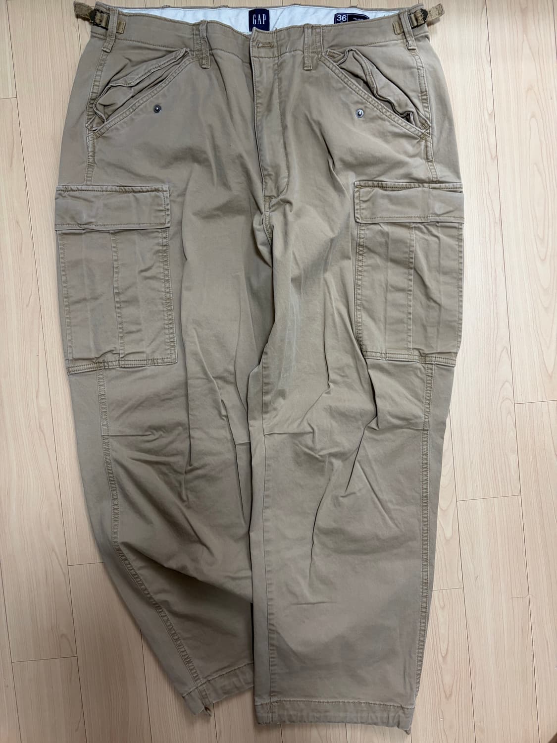 Gap 카고팬츠 상품이미지1
