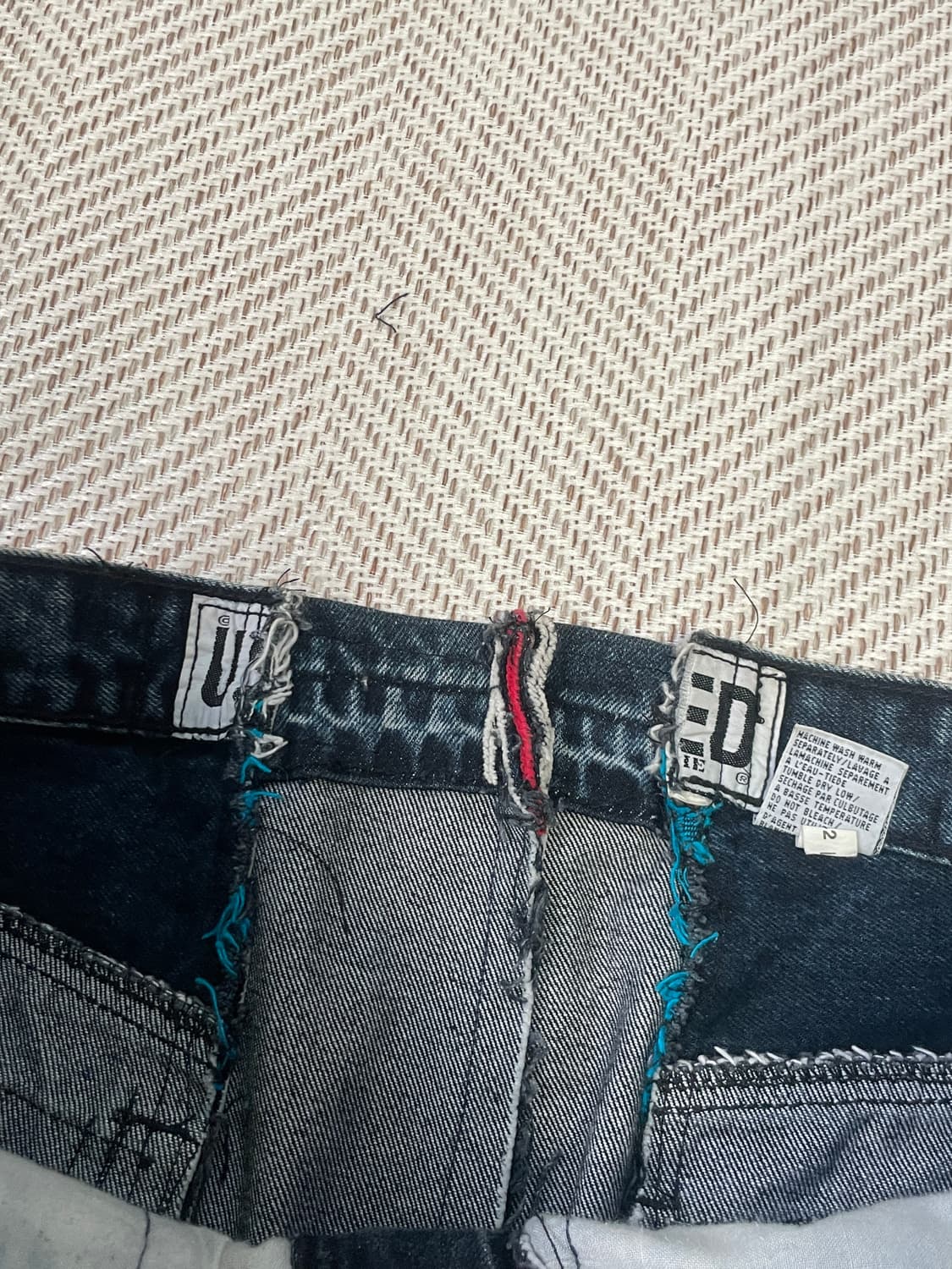 Used 해체주의 컷오프 데님 스커트  J03345 상품이미지4