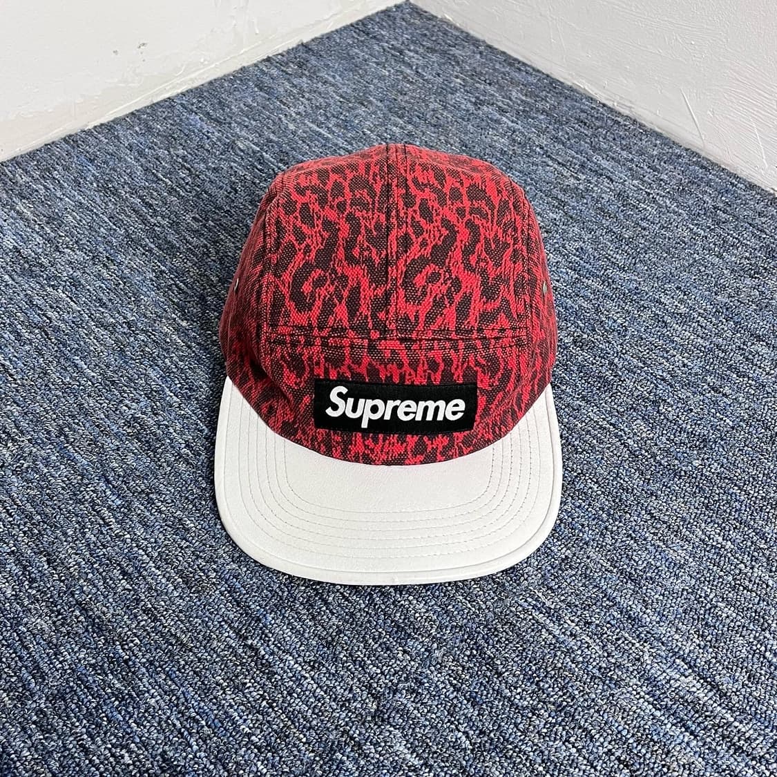 슈프림 레더 레오파드 캠프캡 상품이미지1