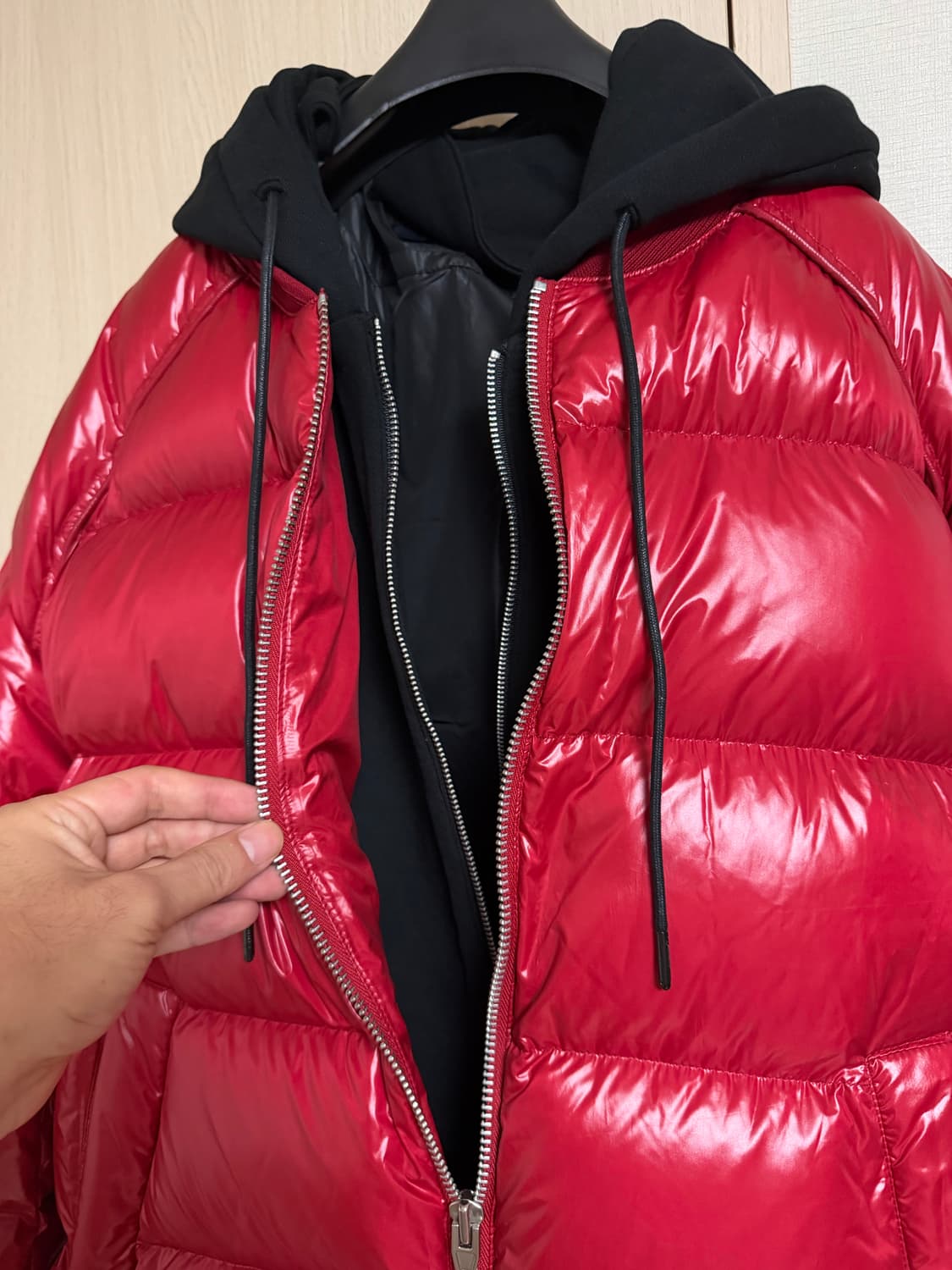 준지 168 유광 패딩 레드 상품이미지3