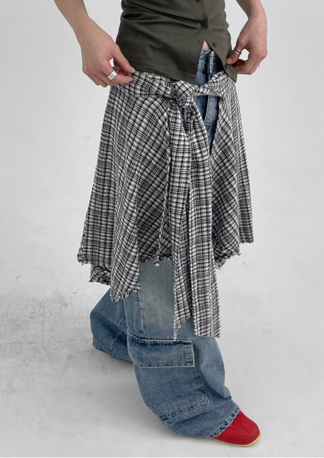 블랙업 레이어드 스커트 상품이미지1