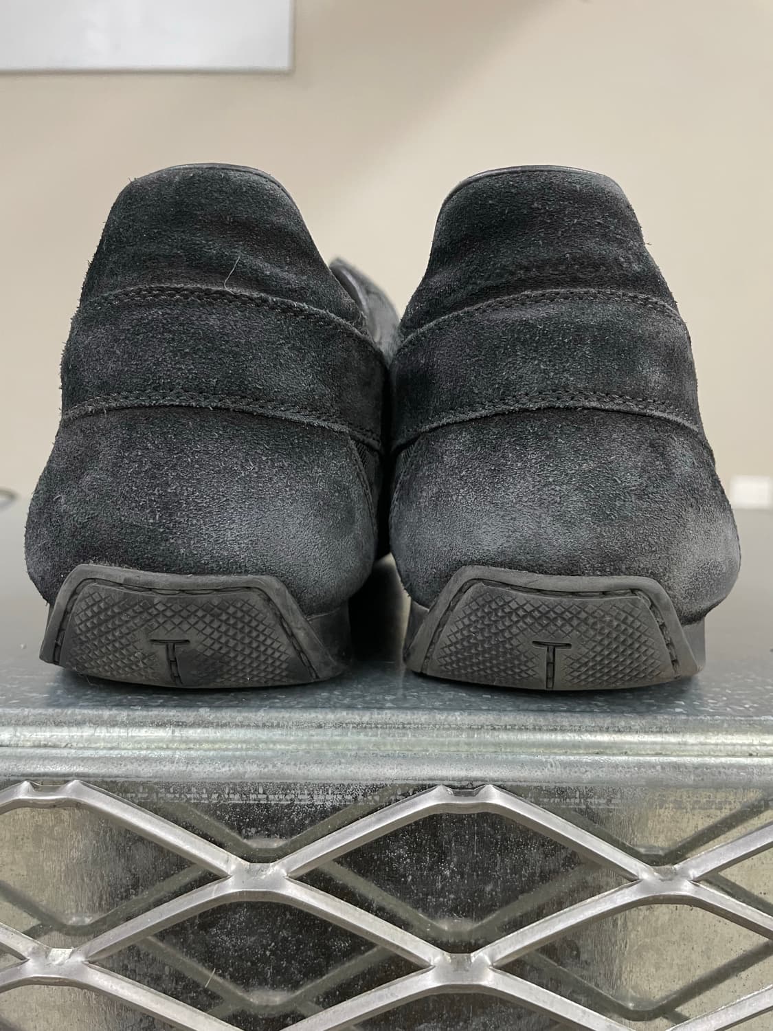 루이비통 스웨이드 스니커즈 블랙 7 (gr-4701) 상품이미지10