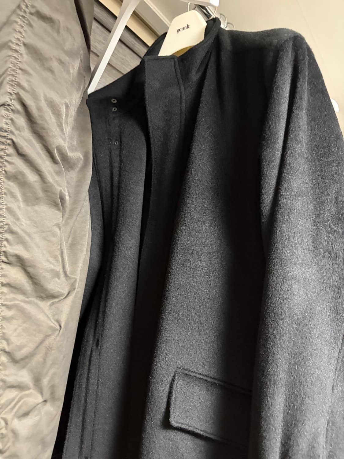 고낙 울 앙고라 모즈파카 블랙 3 상품이미지2