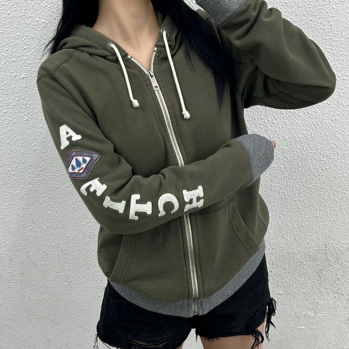 아베크롬비 사이드패치 카키 후드집업 S 상품이미지1