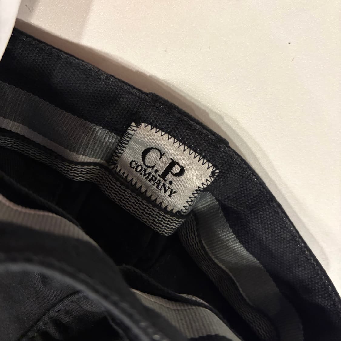 [46] 23s 씨피컴퍼니 수입택 렌즈 와펜 블랙 카고 팬츠 C511 상품이미지7