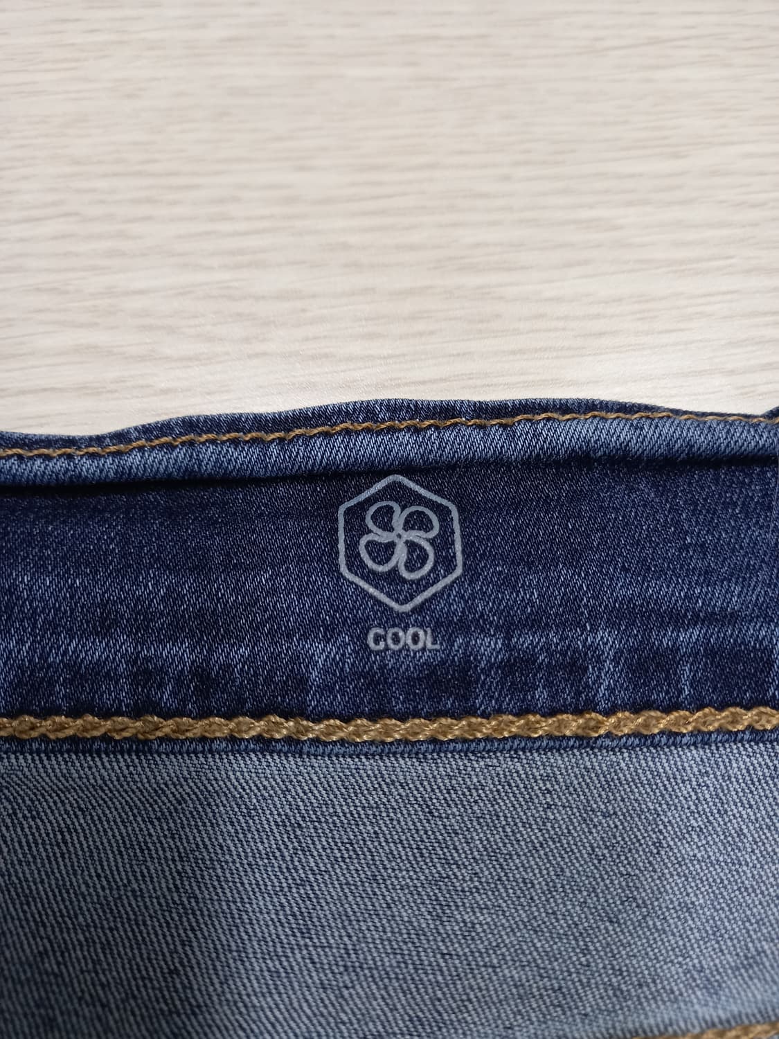 31 리바이스511 Premium 봄여름용 스판 슬림일자진 31-485 상품이미지7