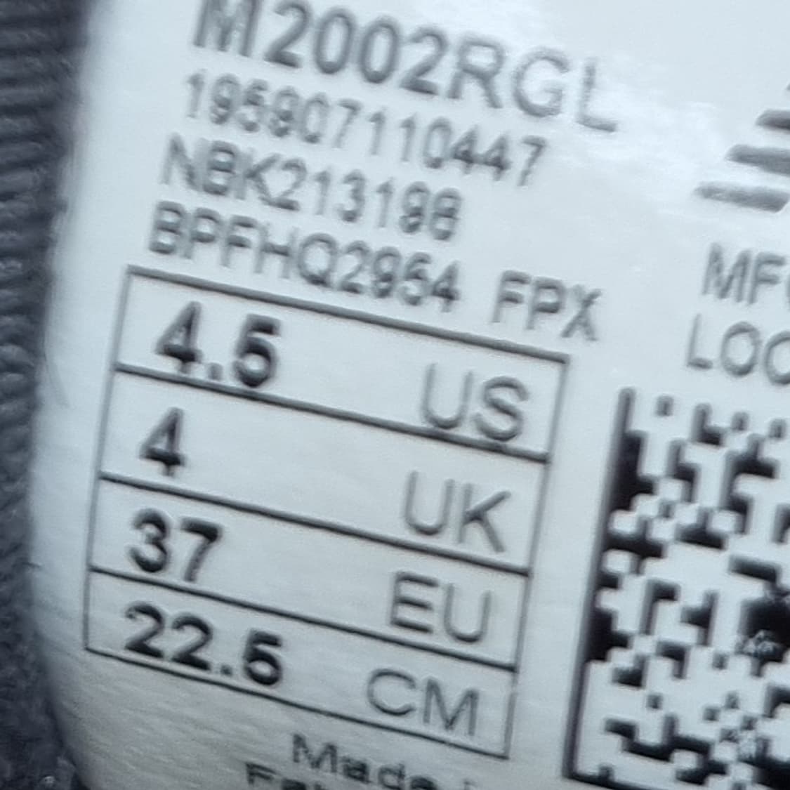 뉴발란스 2002R 운동화 225 상품이미지6