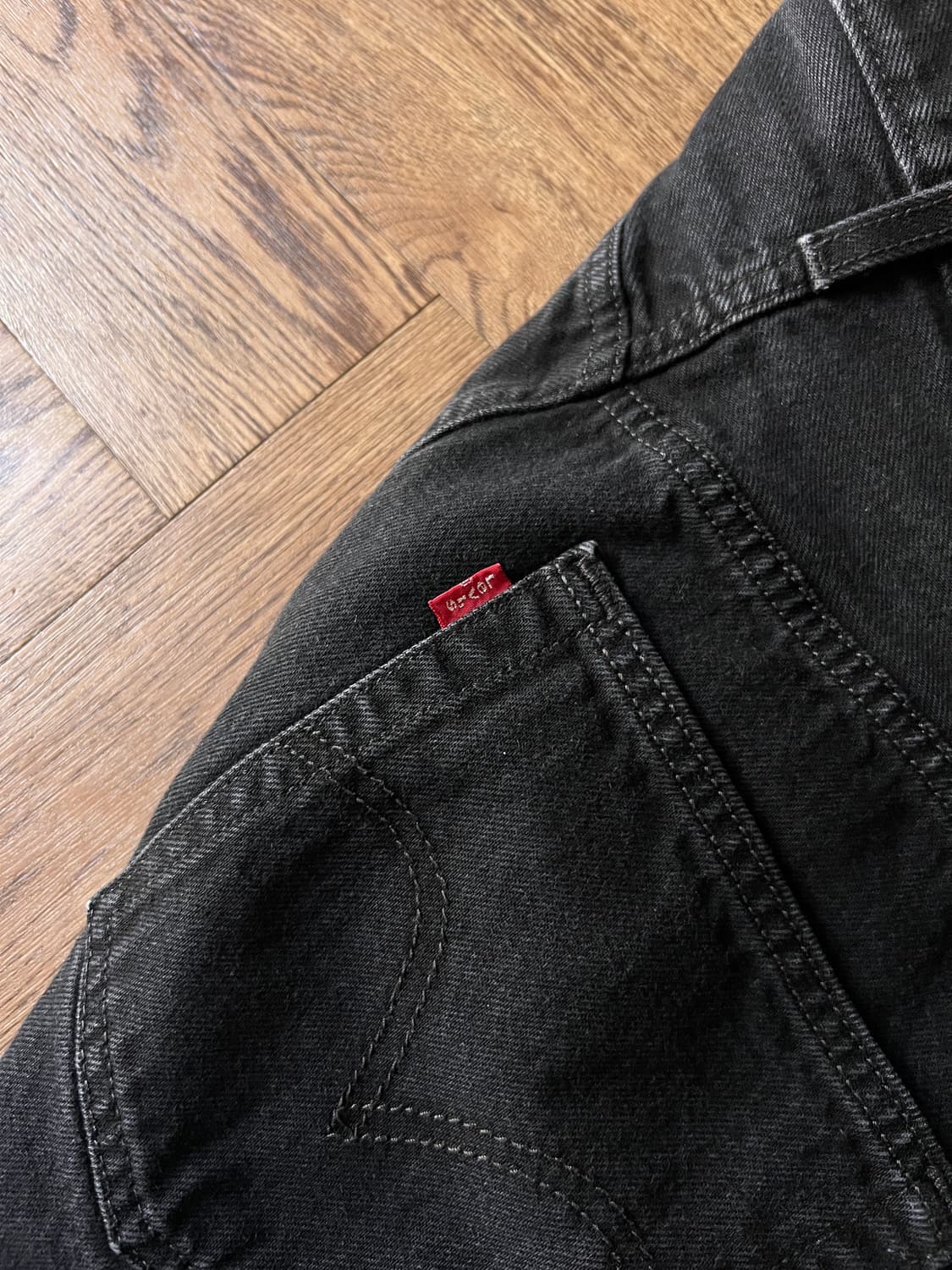 [32]00's 리바이스 USA 501 흑청 데님 팬츠 상품이미지6