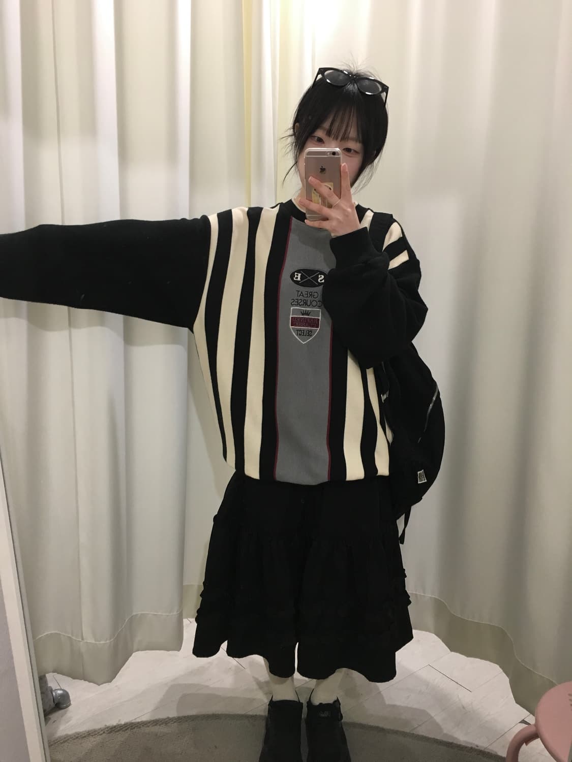 린드버그 스트라이프 기모 오버핏 니트 상품이미지2