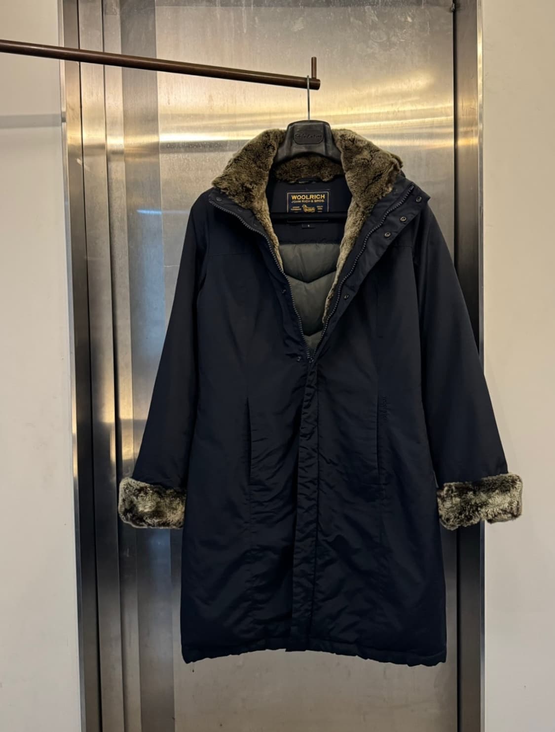 울리치 구스 다운 코트 상품이미지5