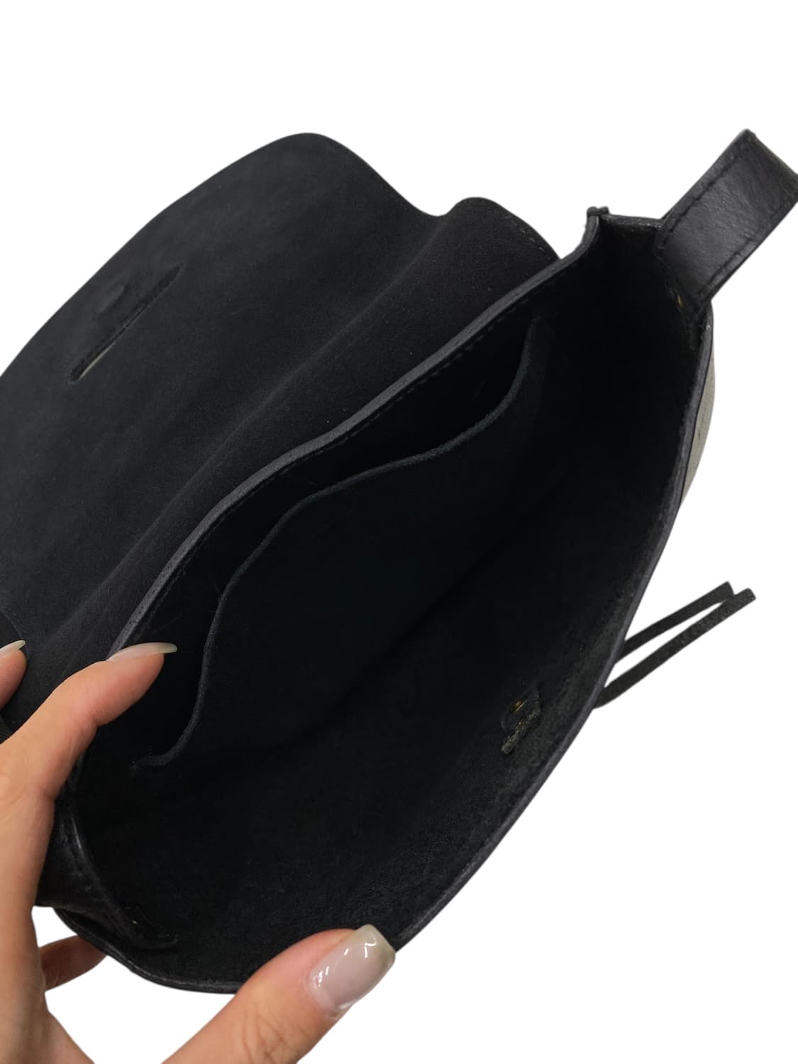 메이드웰 통가죽 크로스백 상품이미지3