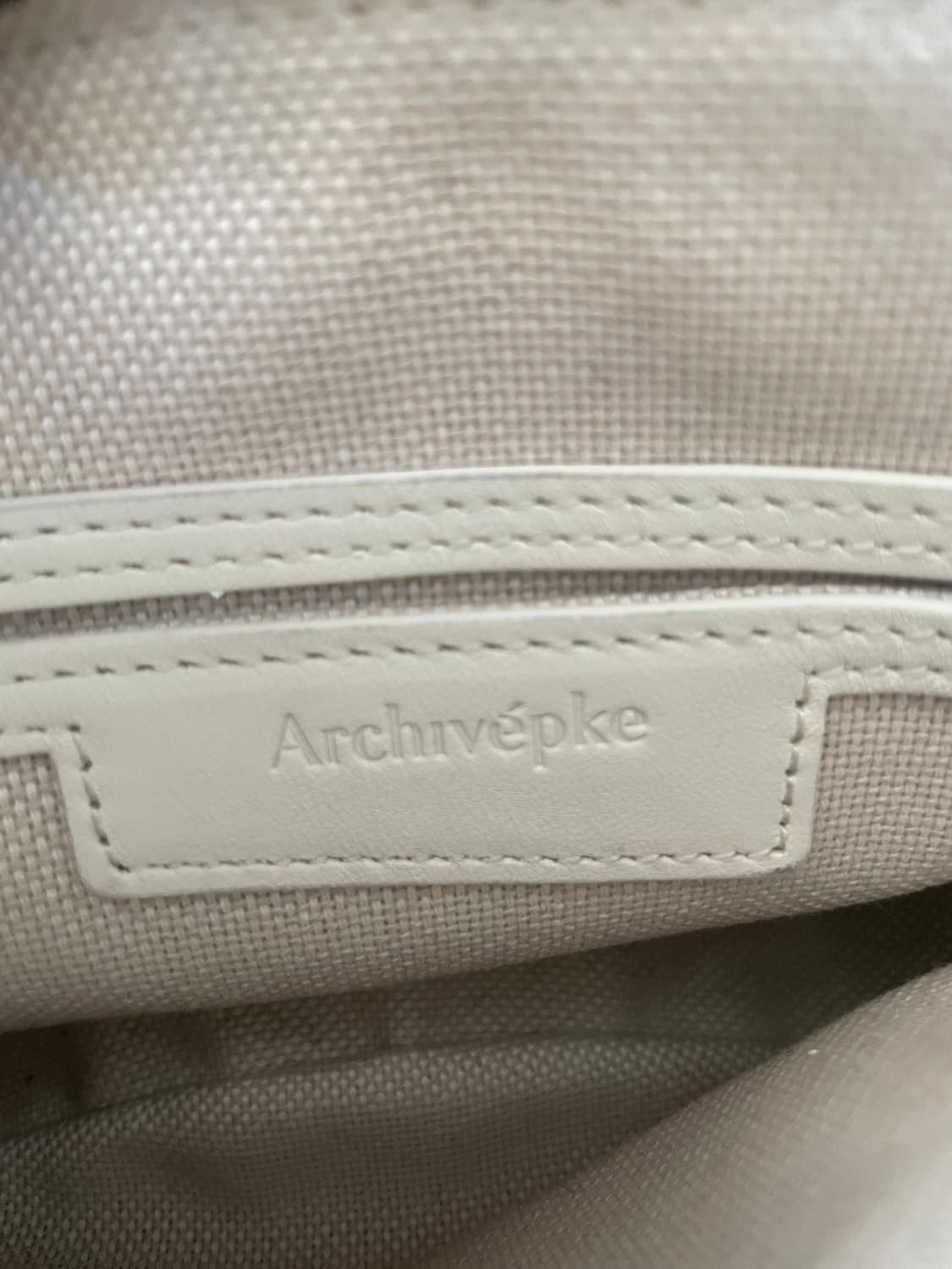 아카이브앱크(Archivépke) 레더 크로스백 상품이미지10