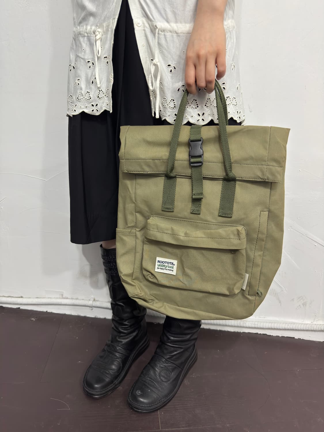 rootote khaki backpack 상품이미지1