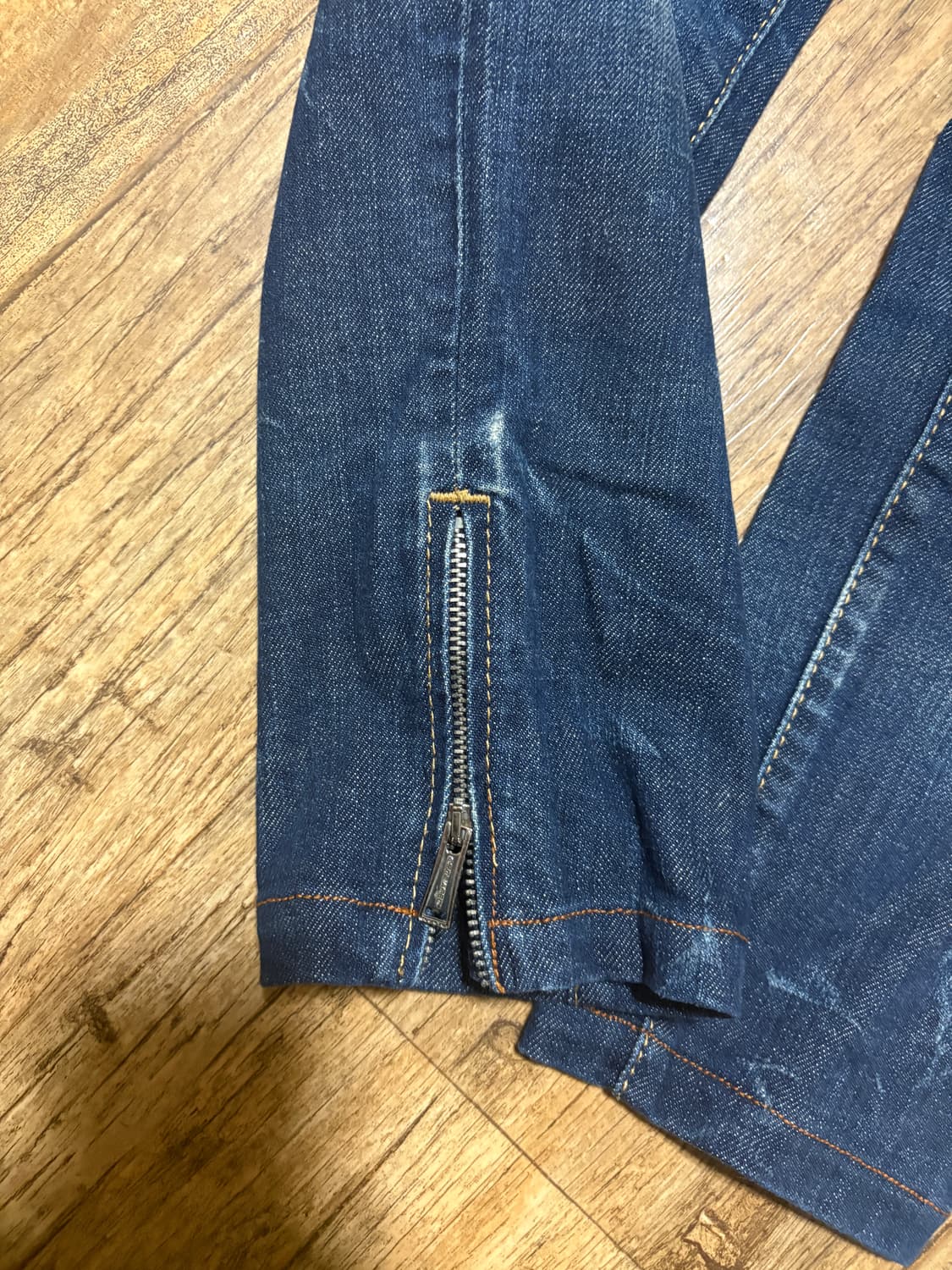 디스퀘어드 상품이미지2