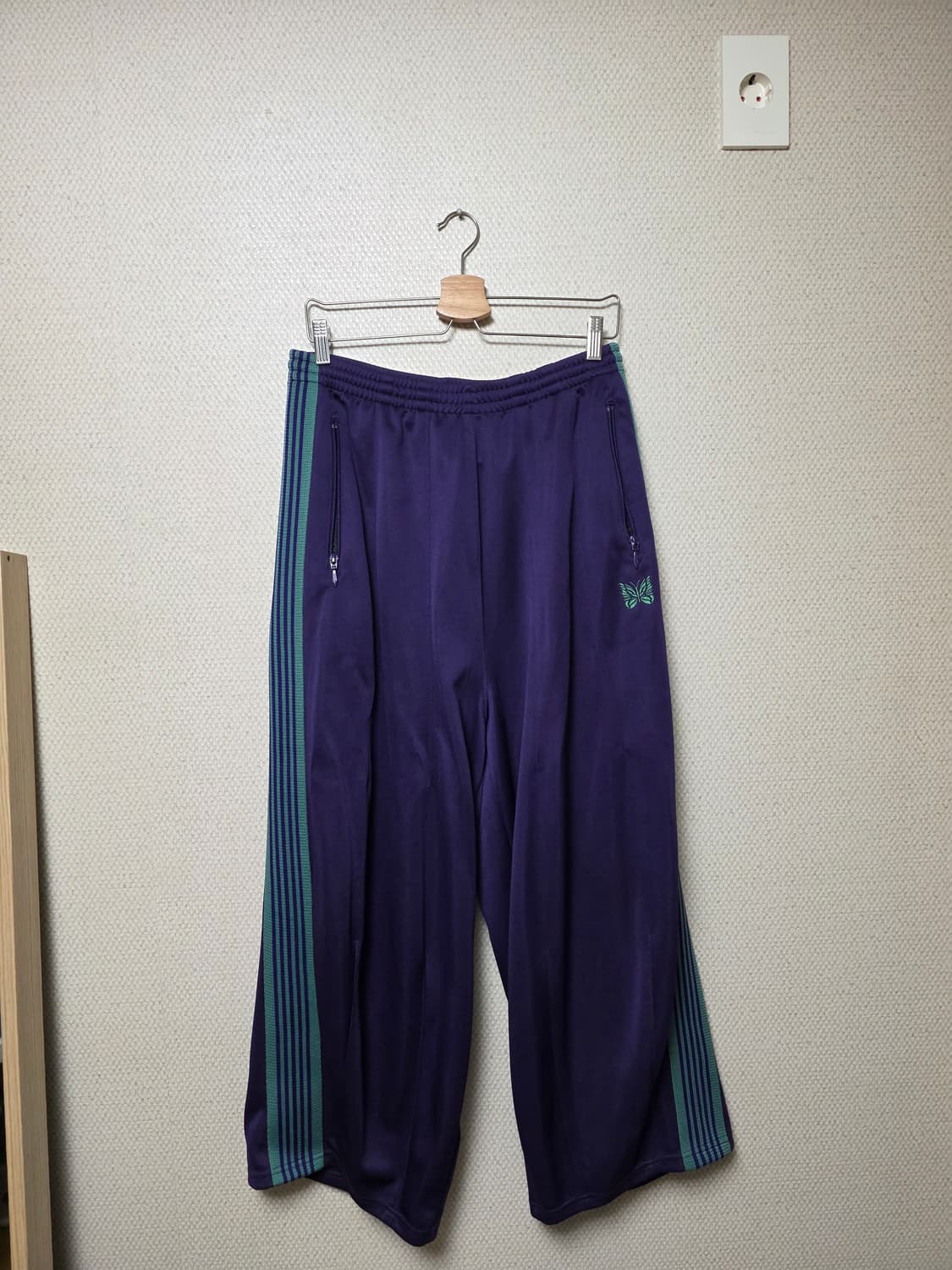 니들스 hd 트랙팬츠 상품이미지1