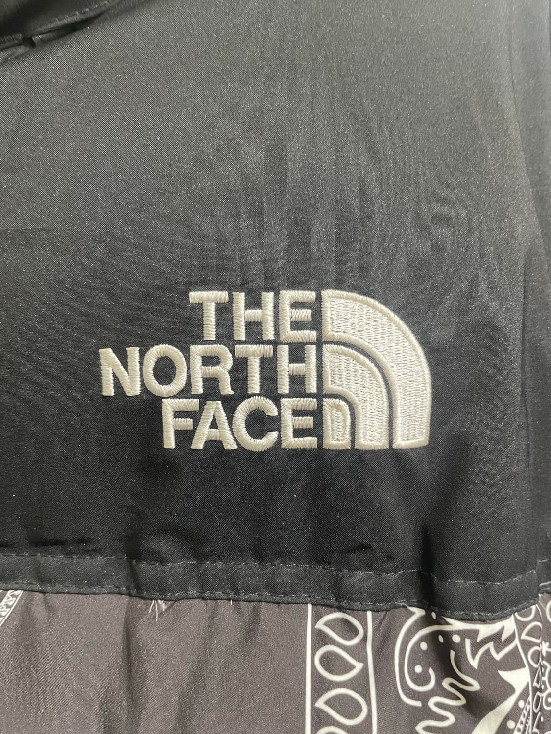 노스페이스 x 케이스스터디 눕시 반다나 블랙 XL 상품이미지5