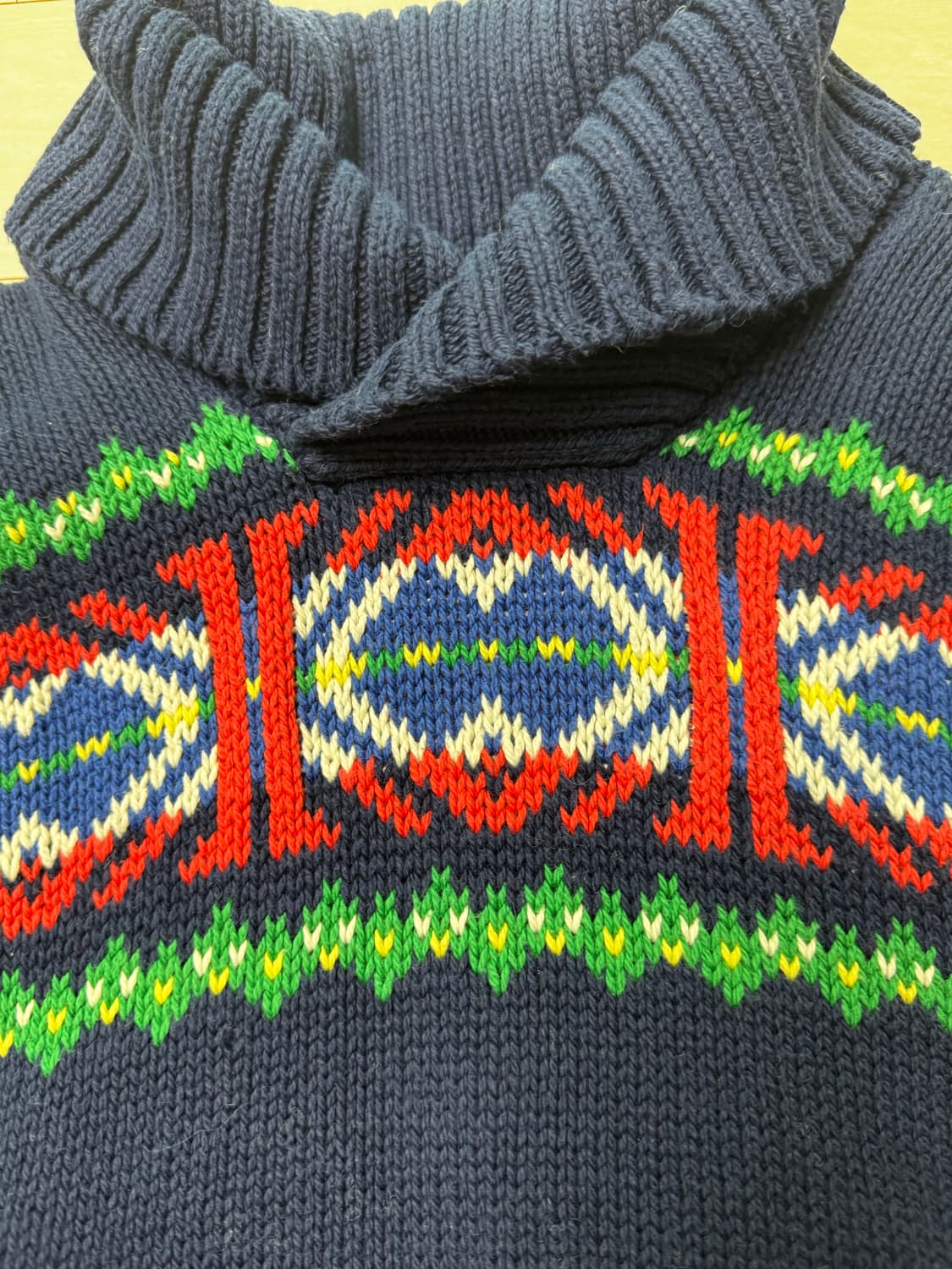 폴로 숄칼라 노르딕패턴 긴팔 니트 상품이미지3