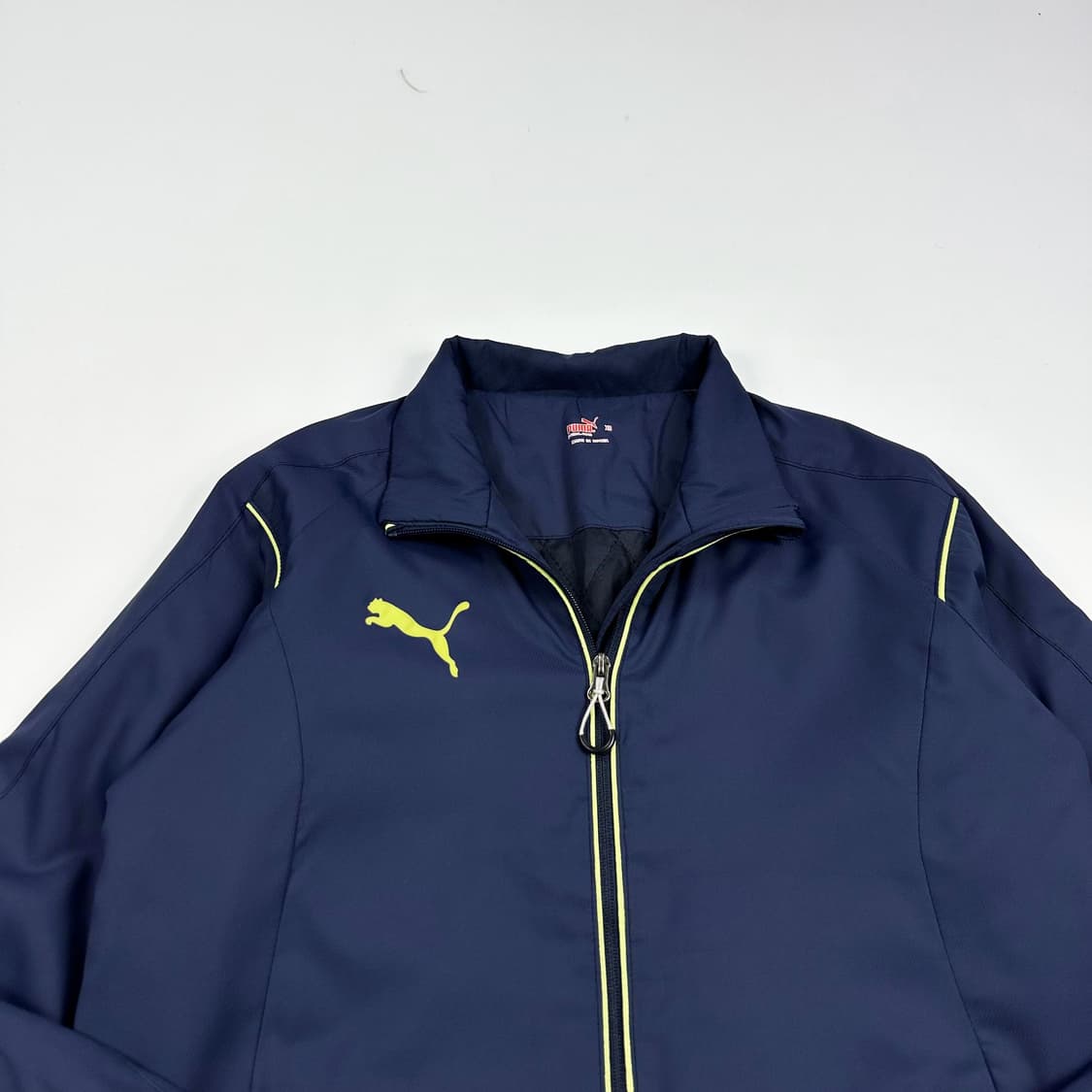 푸마 시그니처 로고 네이비 바람막이 자켓 (XS 여성추천) 상품이미지1