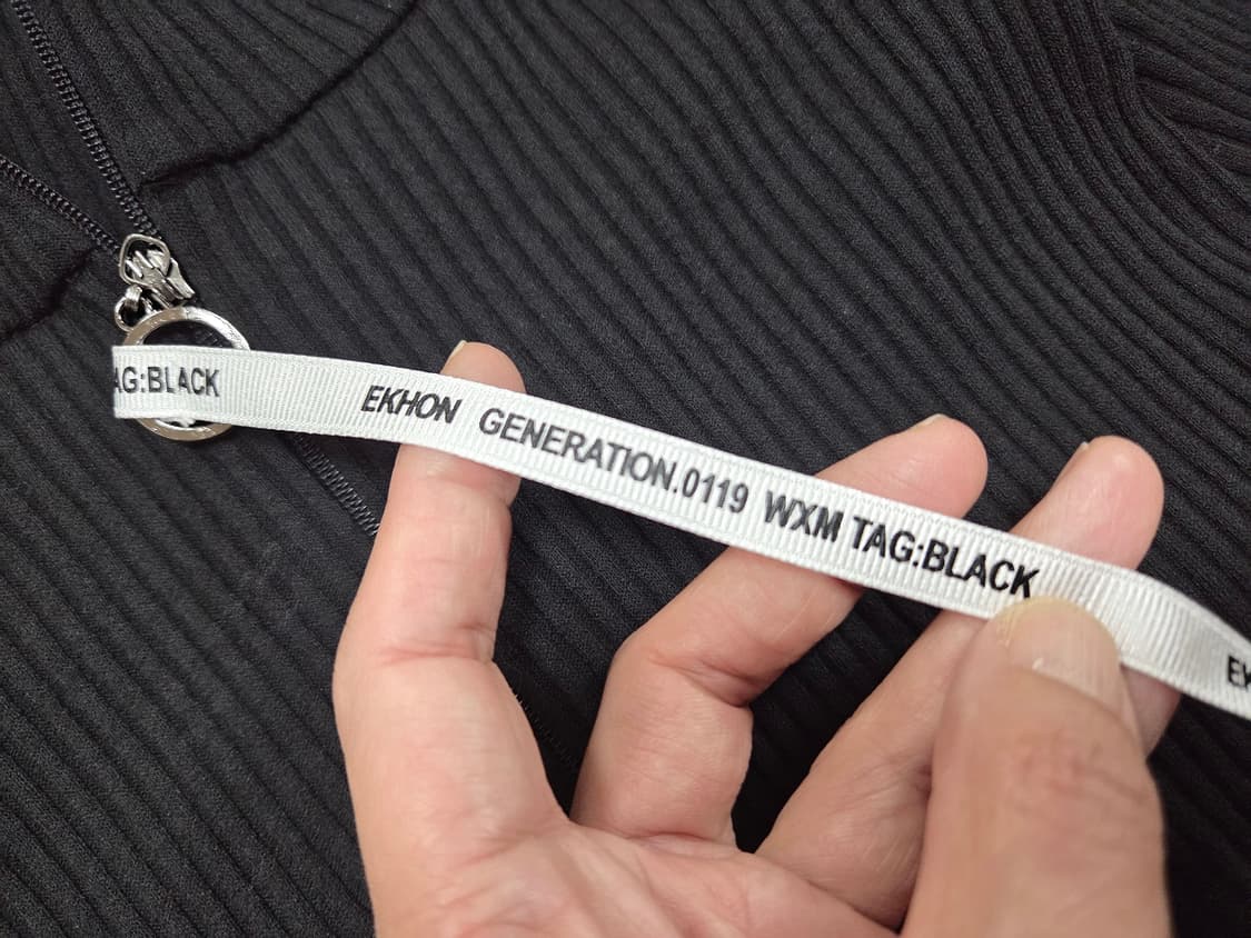 에콘(EKHON) 리본 디테일 터틀넥 골지탑 55-66 상품이미지9