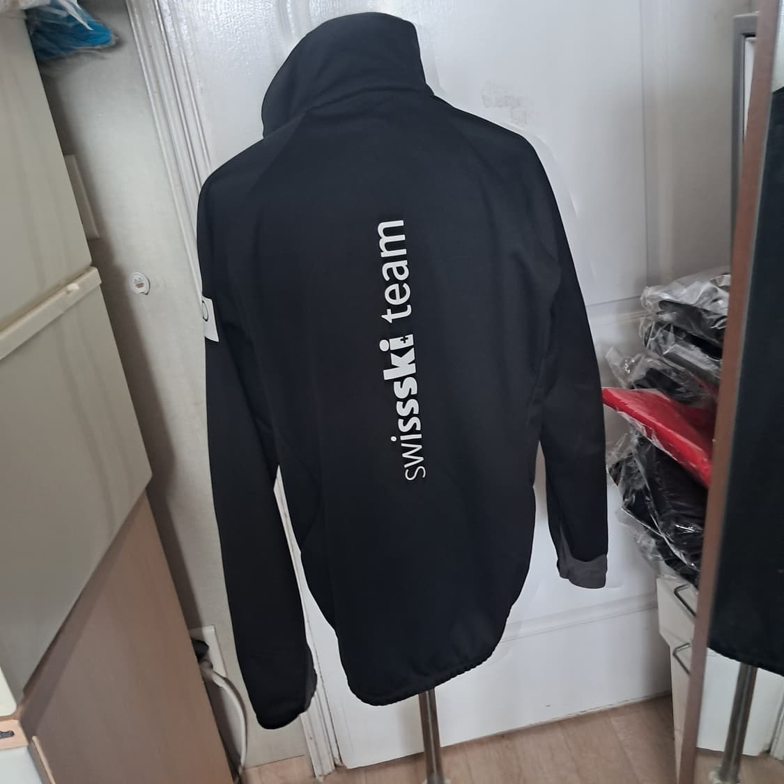데상트 스위스 스키팀 점퍼 집업95(상태상급) 상품이미지3