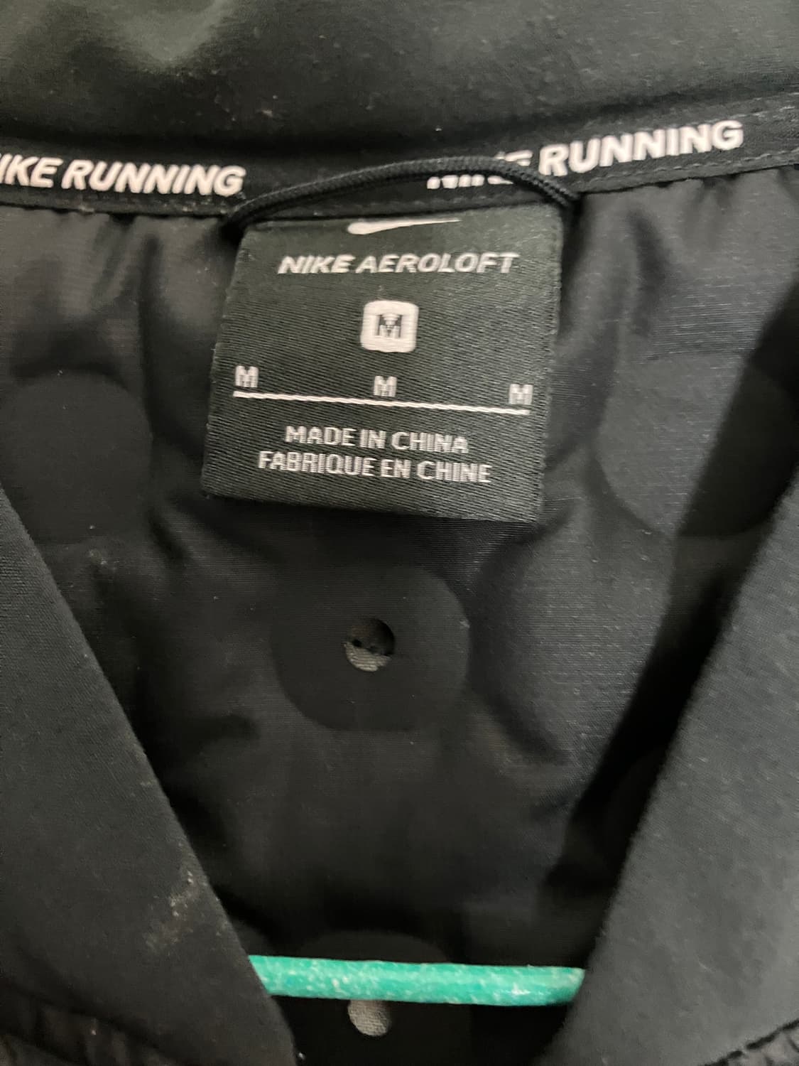 나이키 에어로로프트 베스트 M 상품이미지3