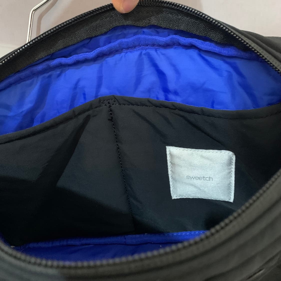 SWEETCH 스위치 시티 보이 크로스백 004 블랙 상품이미지7
