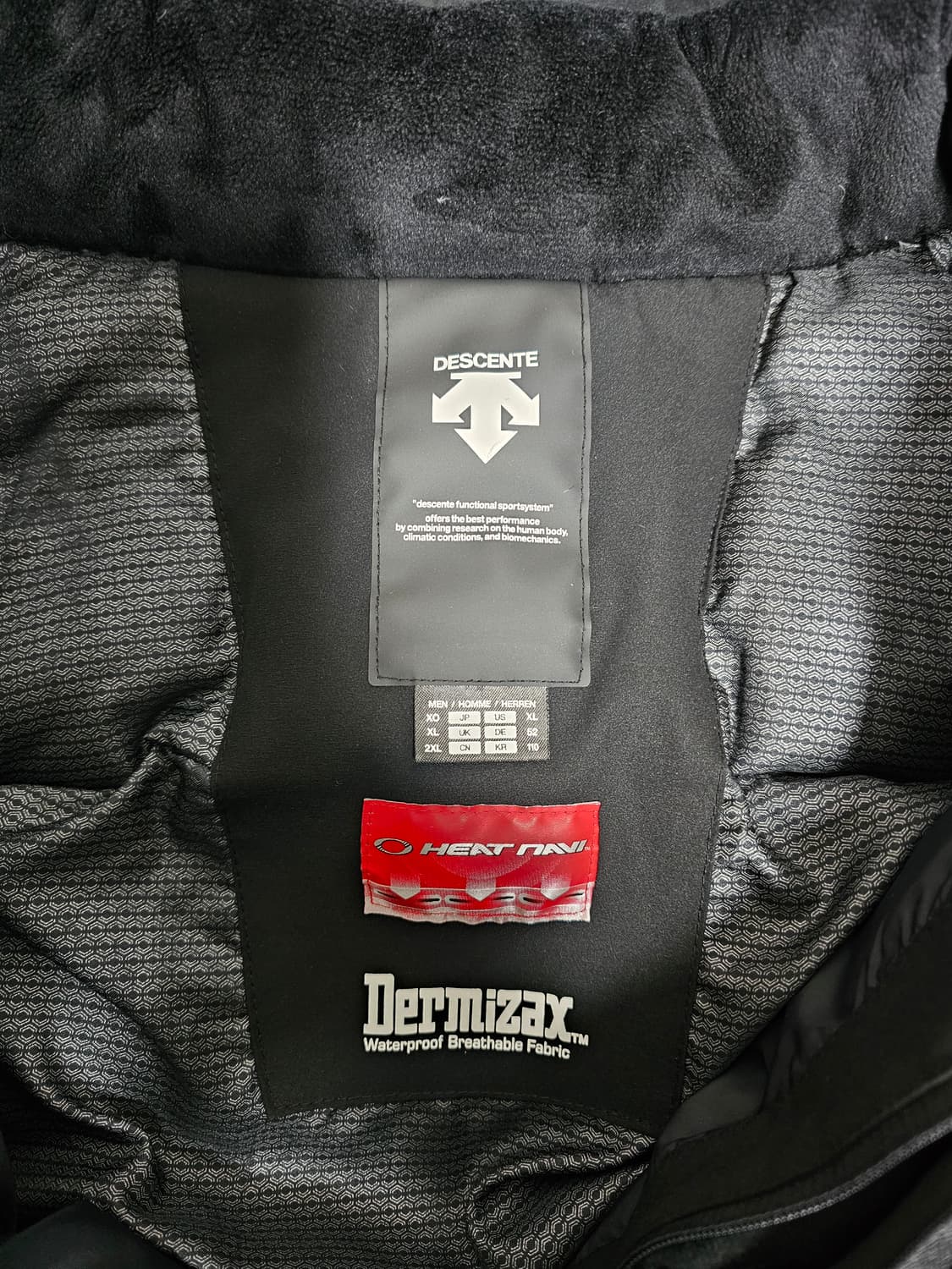 데상트 헤비 덕다운패딩 110 상품이미지3