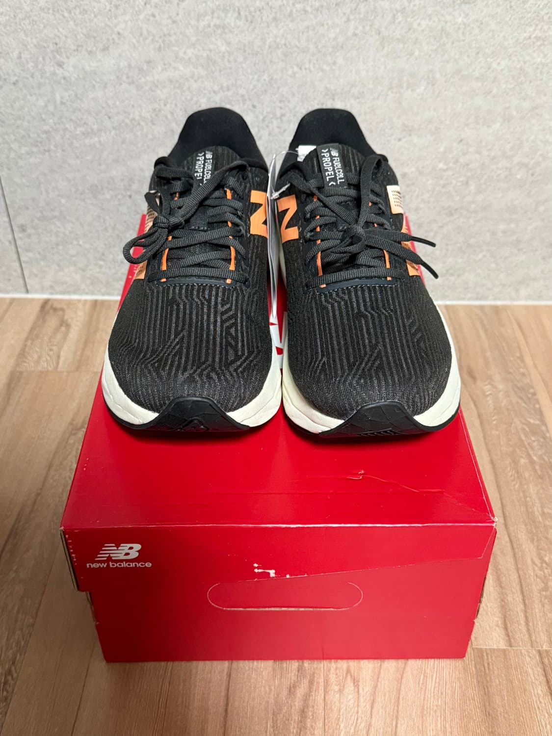 뉴발란스 퓨어셀 v5 러닝화  상품이미지2