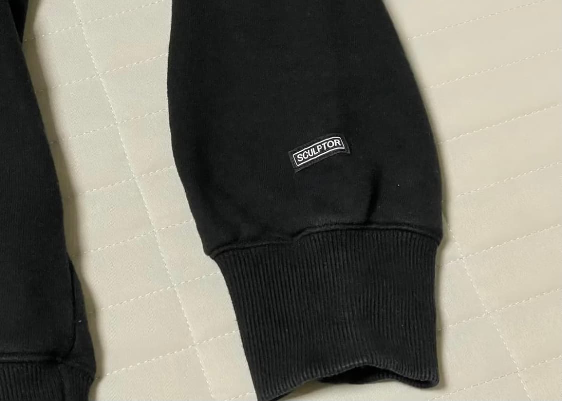 스컬프터 맨투맨Class Arch Logo  Black 상품이미지3