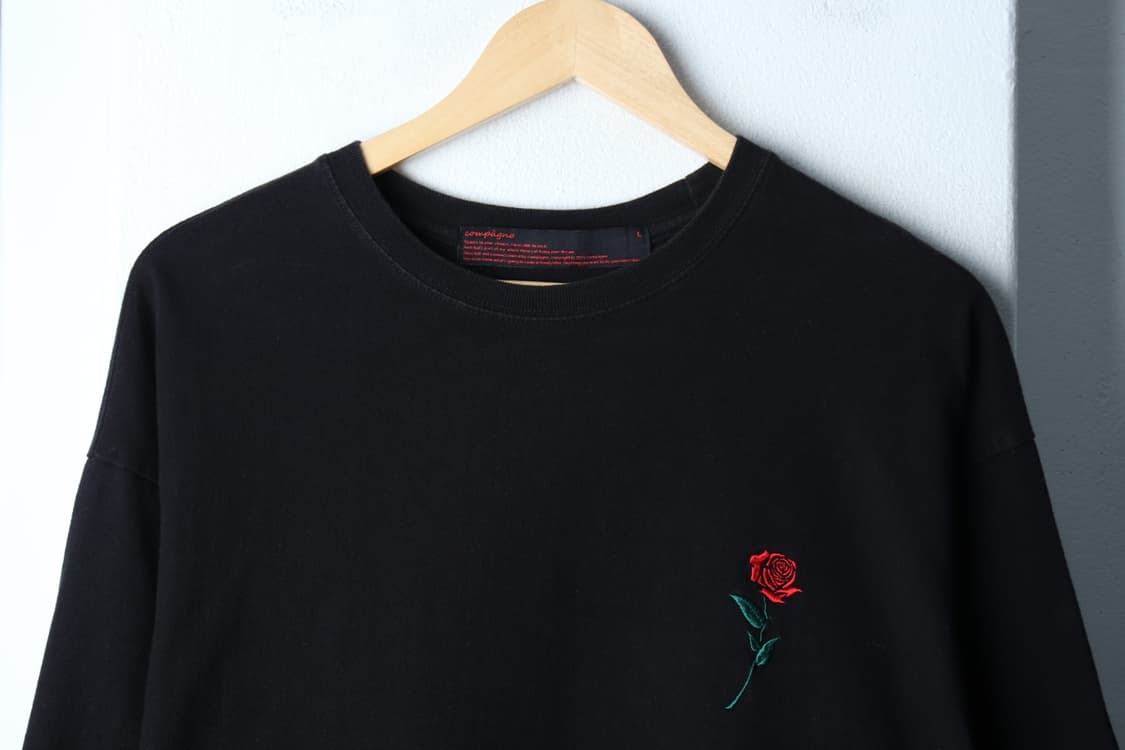 (L-2XL) 꼼파뇨 반팔 티셔츠 빅사이즈 장미자수 올드스쿨-H30702 상품이미지3