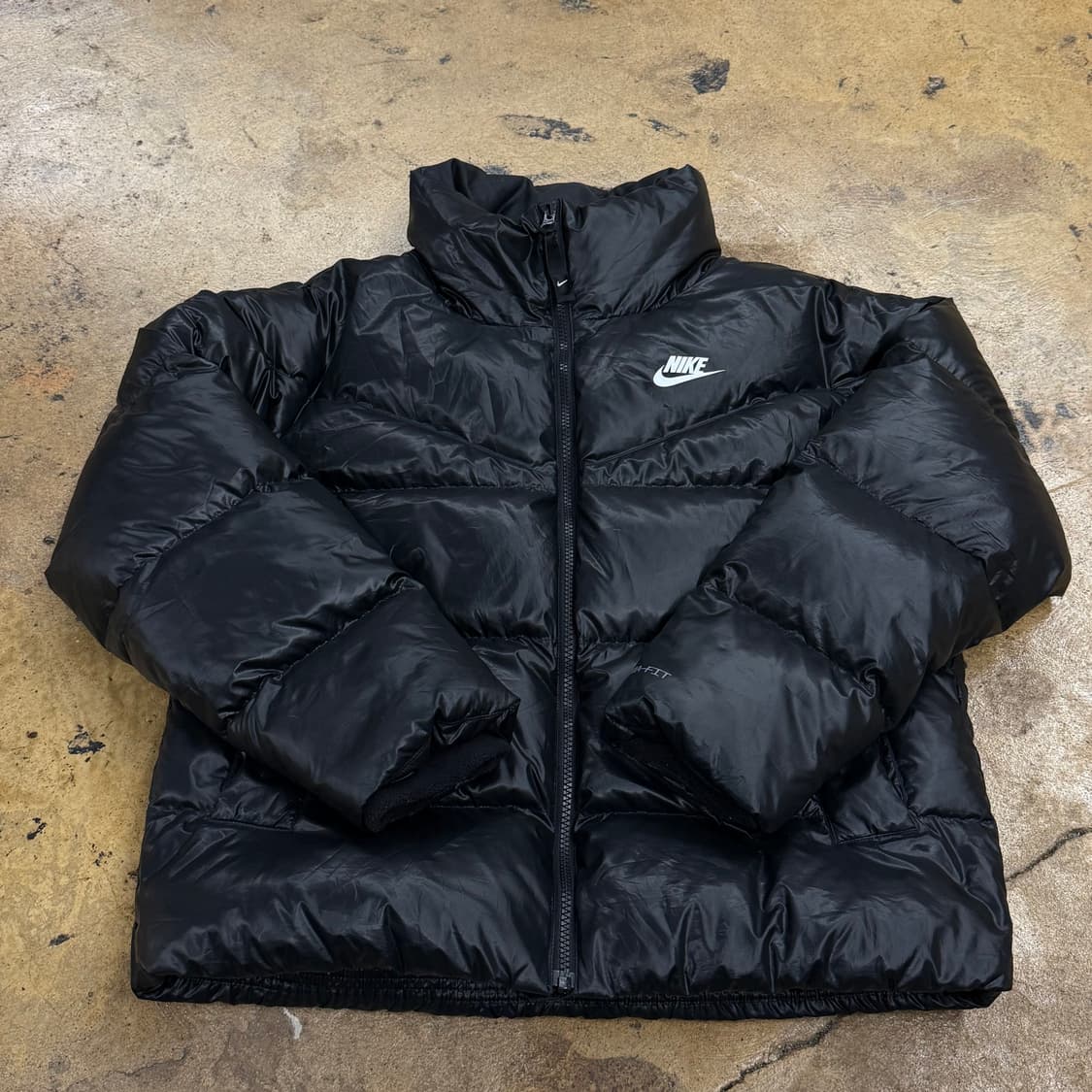 나이키 블랙 숏패딩 상품이미지2
