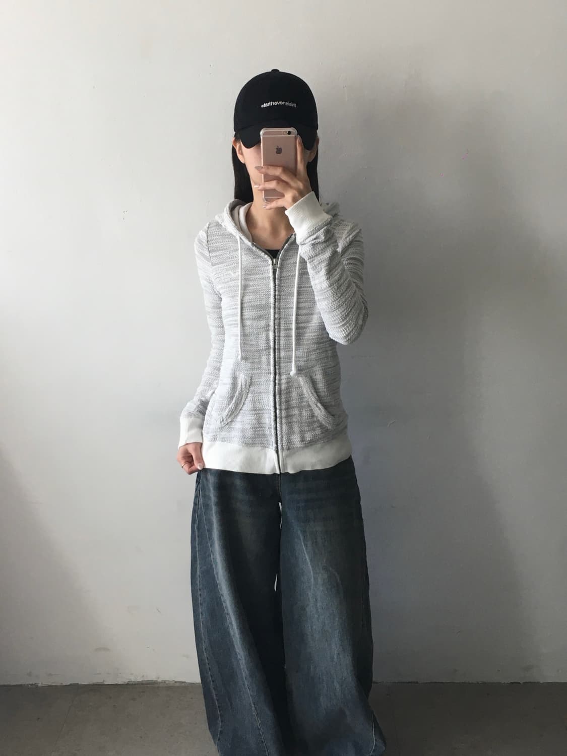 홀리스터 자수로고 후드집업 상품이미지1