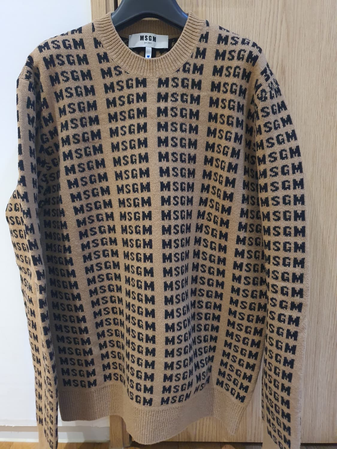 MSGM 로고 패턴 남성 울 니트 판매합니다! 상품이미지1