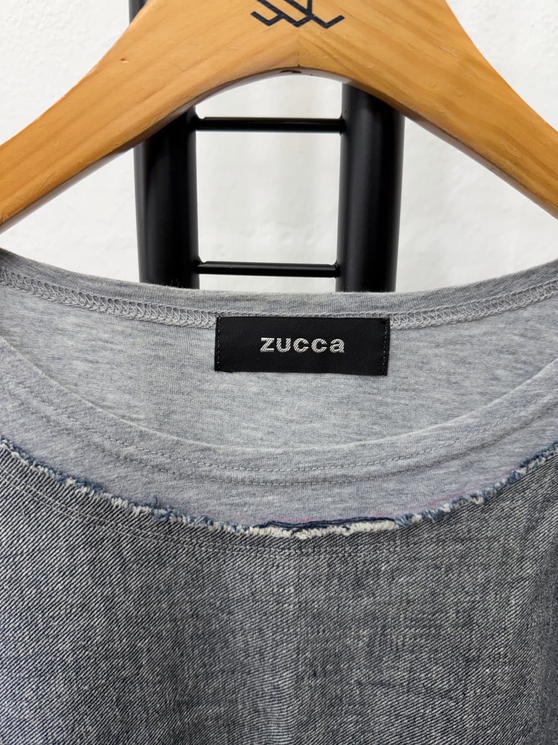 매장판정품) ZUCCA 주카 여성 오버핏 데님 패치 반팔티 4 상품이미지5