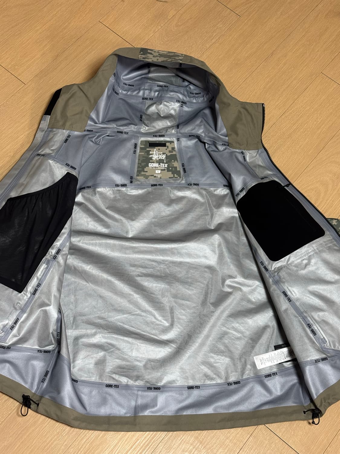 [XL] 스투시 고어텍스 가이드 쉘 자켓 디지 카모 카키 상품이미지7