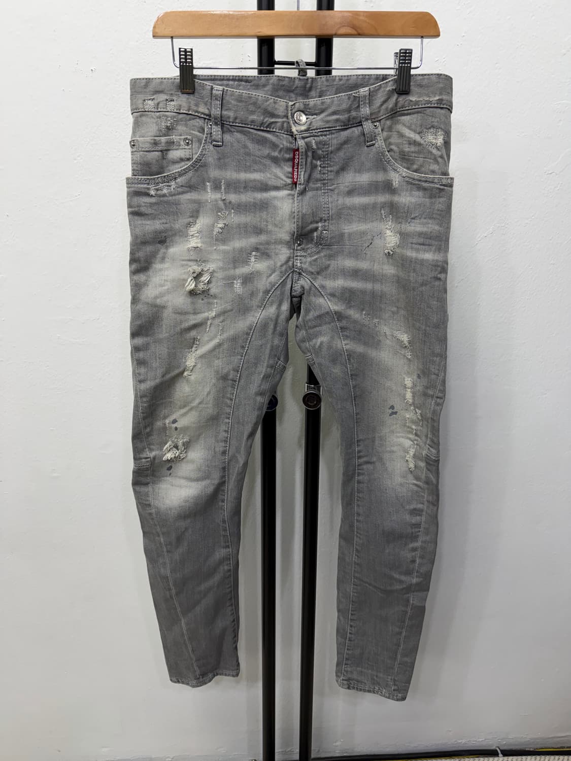 정품) 디스퀘어드2 데미지 워싱 타이디 바이커 청바지 46 상품이미지1
