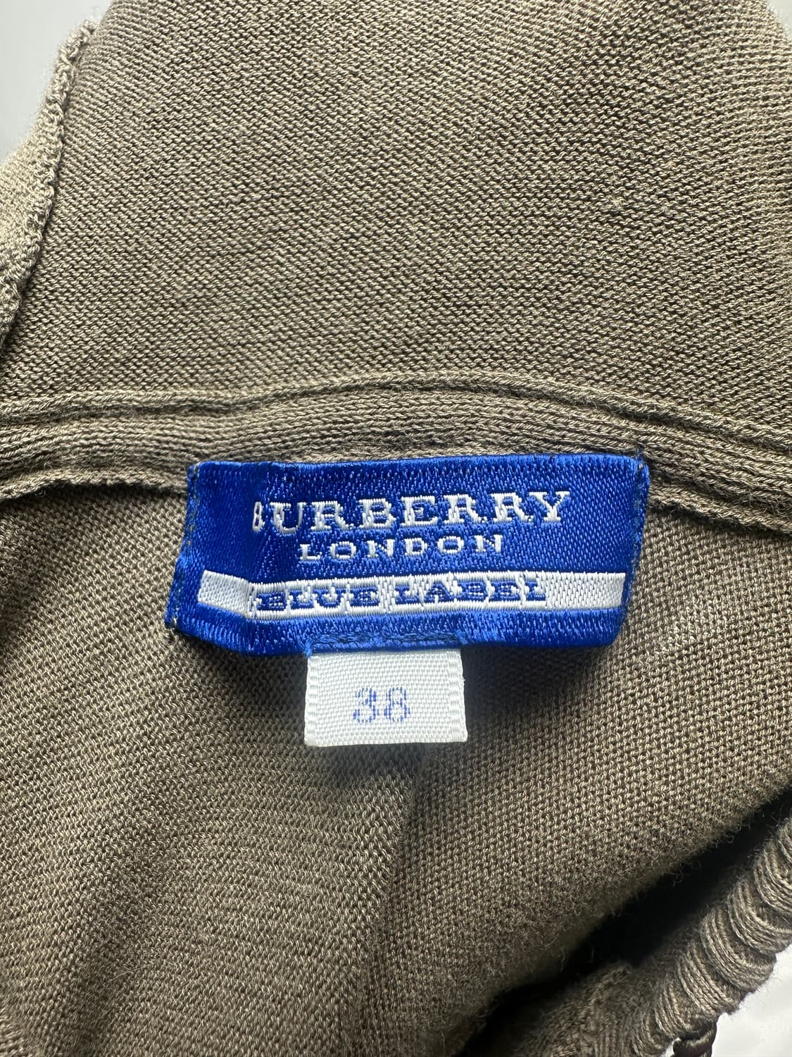 버버리 블루라벨 반팔 후드 집업 상품이미지3