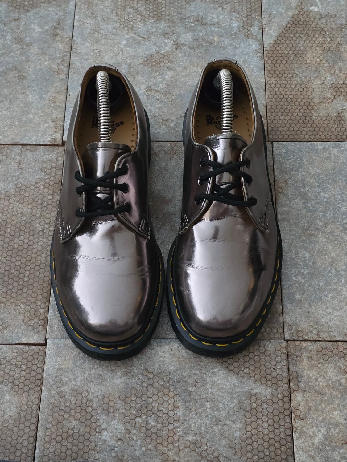 (230)닥터마틴 1461 메탈릭 실버 상품이미지2