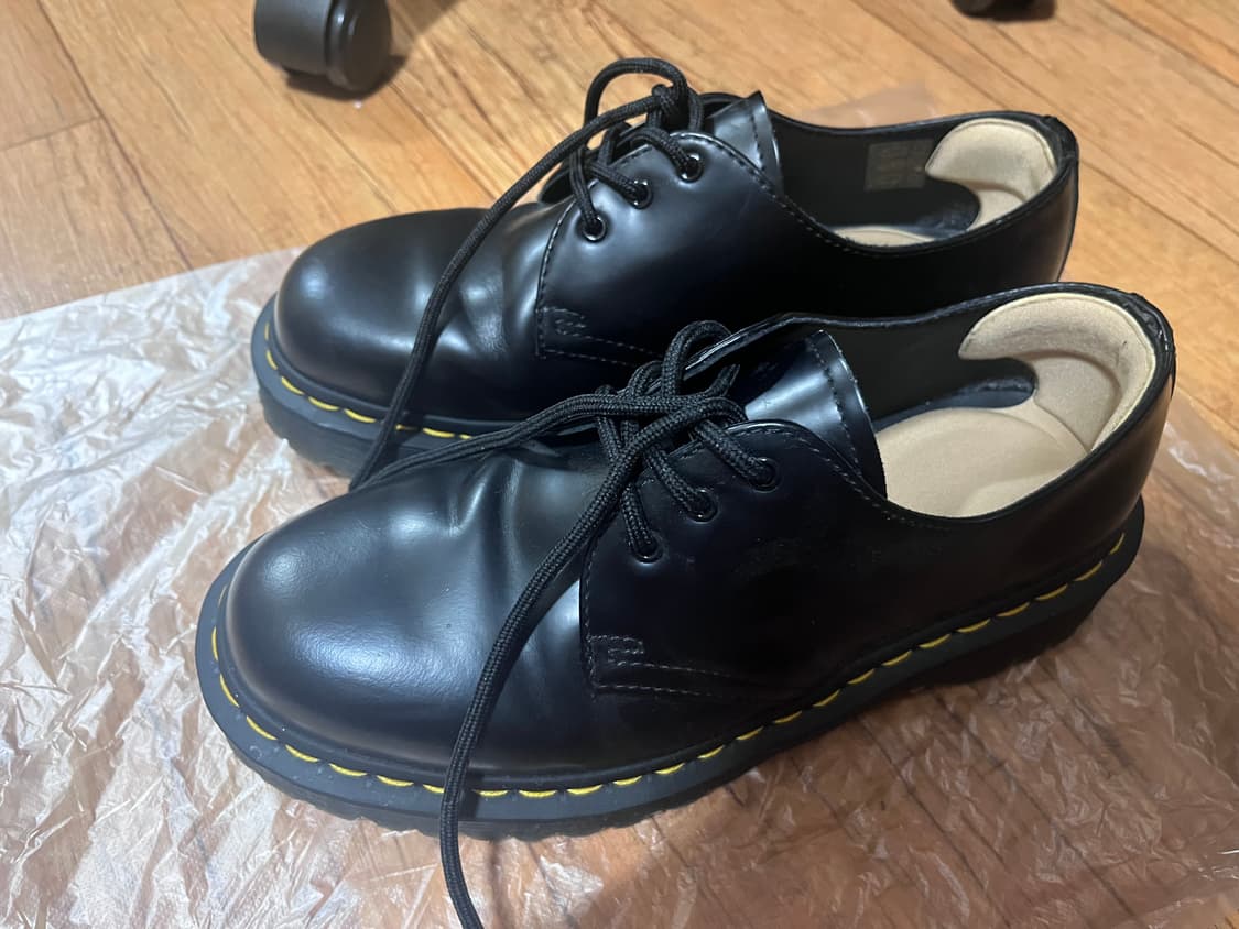 닥터마틴 1461 벡스 240 상품이미지1