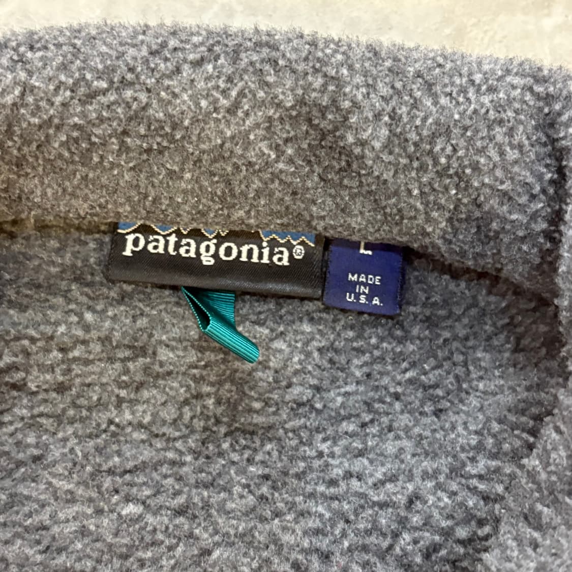 90s USA🇺🇸 파타고니아 레트로 딥파일 그레이 상품이미지3
