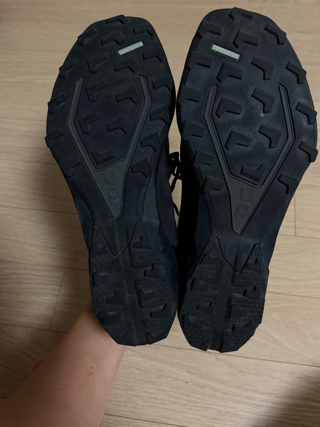 온러닝 파프 클라우드벤쳐 블랙 상품이미지6