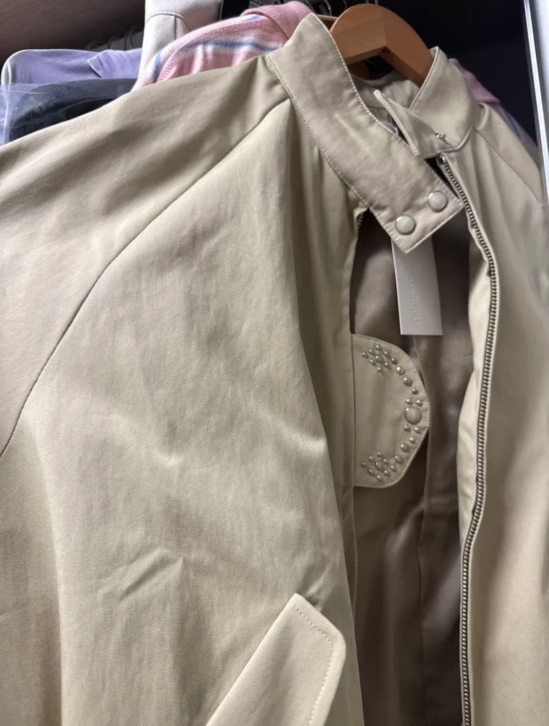 오피쉬 투웨이 바라쿠타 자켓  상품이미지3