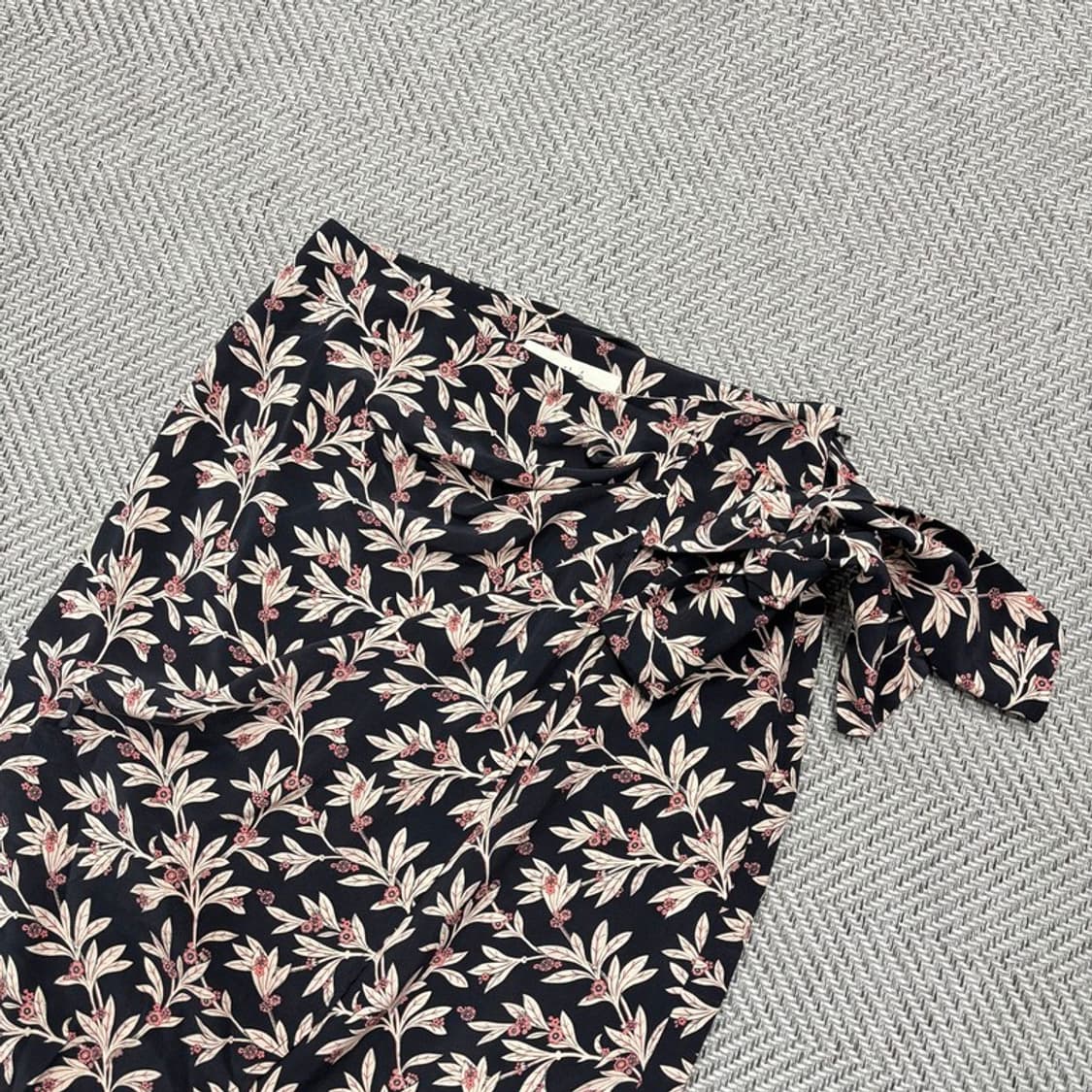 아떼바네사 브루노 실크 스커트 v0262 상품이미지3