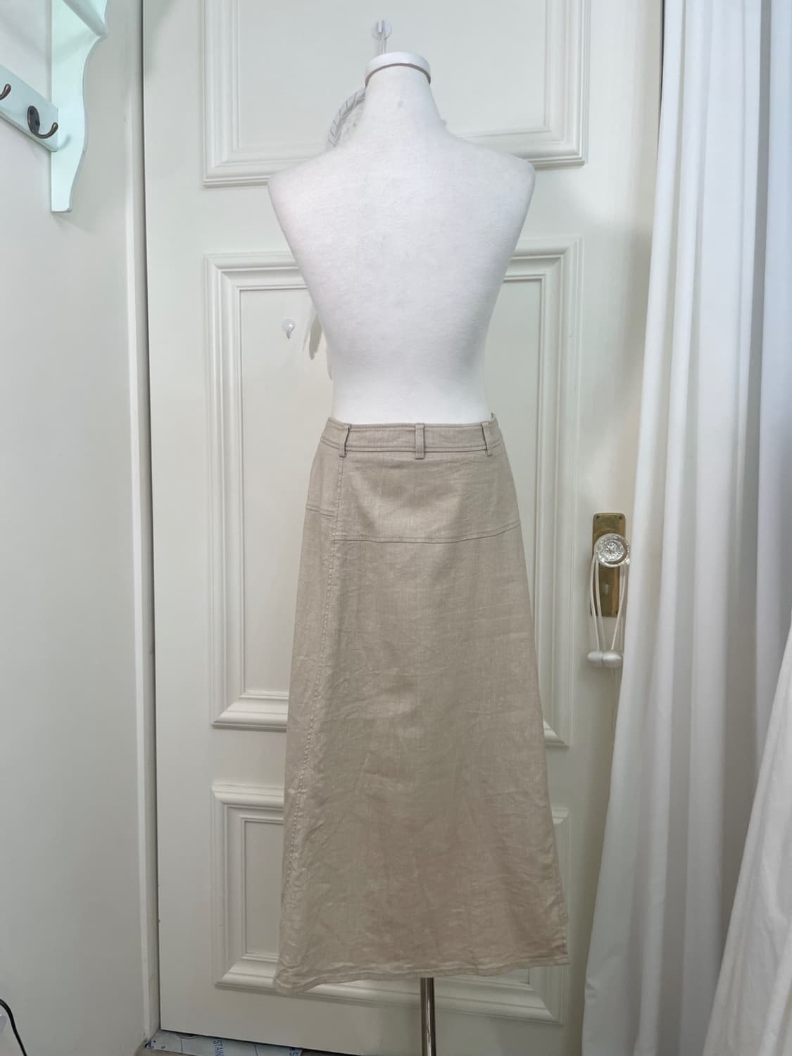 beige denim unbalance button point long 상품이미지3
